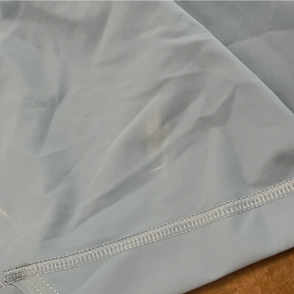 Outdoor Voices Light Gray‎ Warmup Bike Shorts Size Small Activewear Athleisure